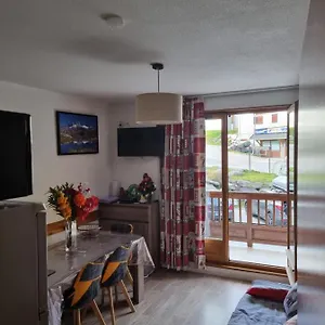 agreable-appartement-de-4-6personnes-a-saint-sorlin-darves.hotels-rhonealpes.com/